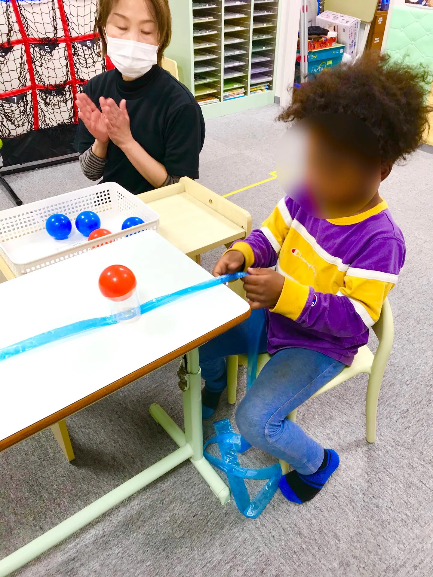 ボール運びゲーム♩