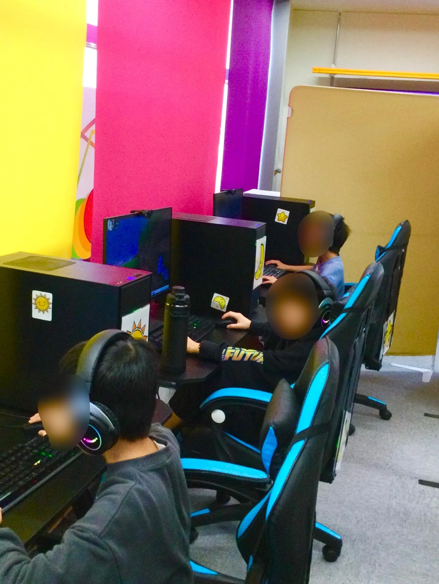 毎週水曜日は、